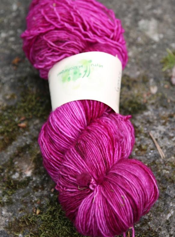 Merino Singles . Knæsj