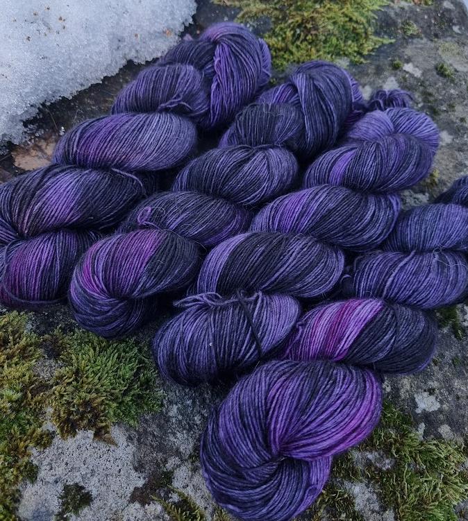 Merino Singles - Gothica gradient #4
